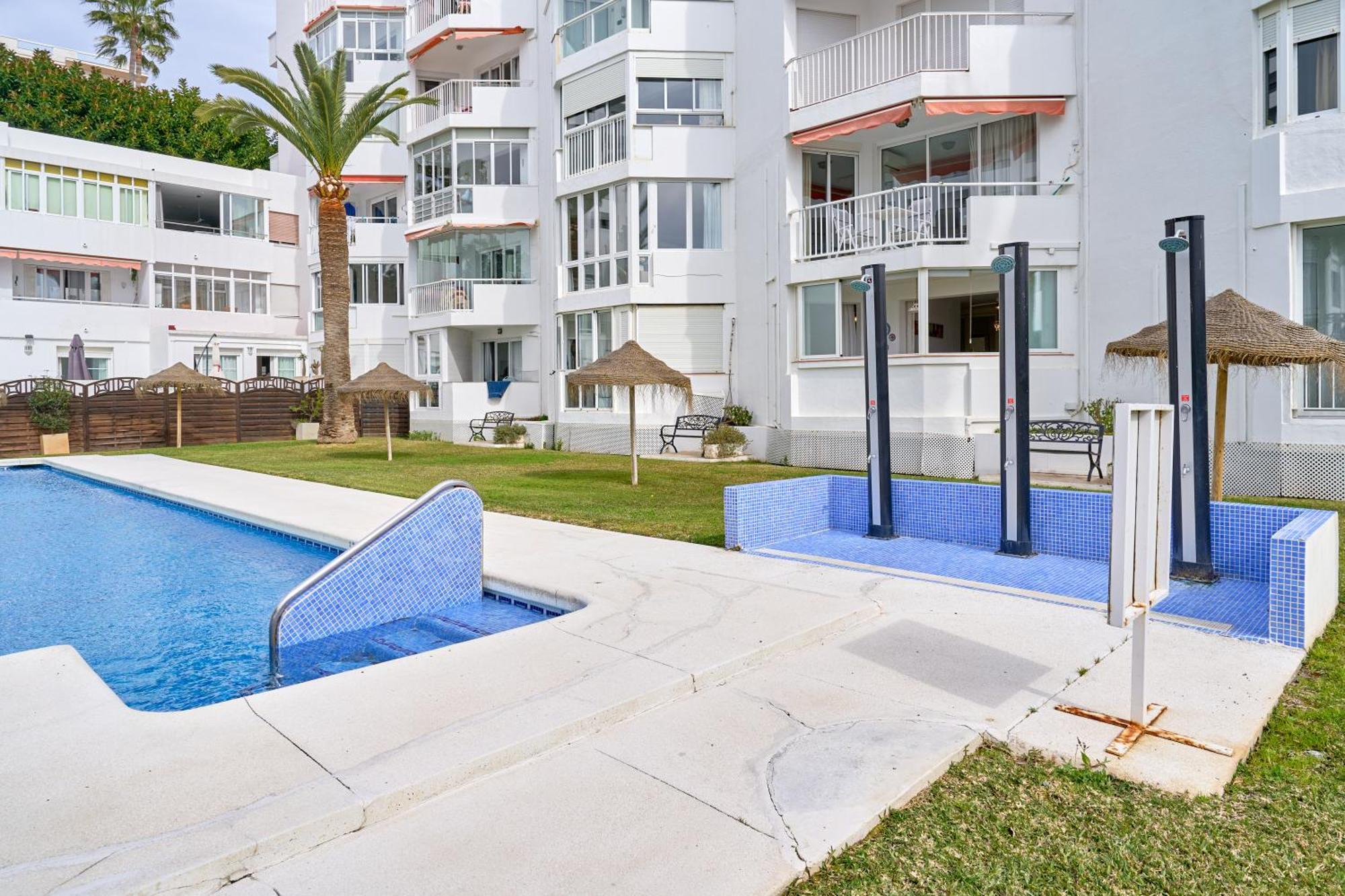 Comfortable Studio Apt Nerja Exterior photo