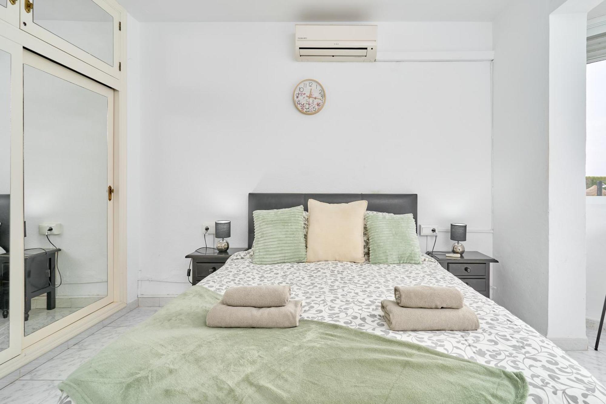 Comfortable Studio Apt Nerja Exterior photo