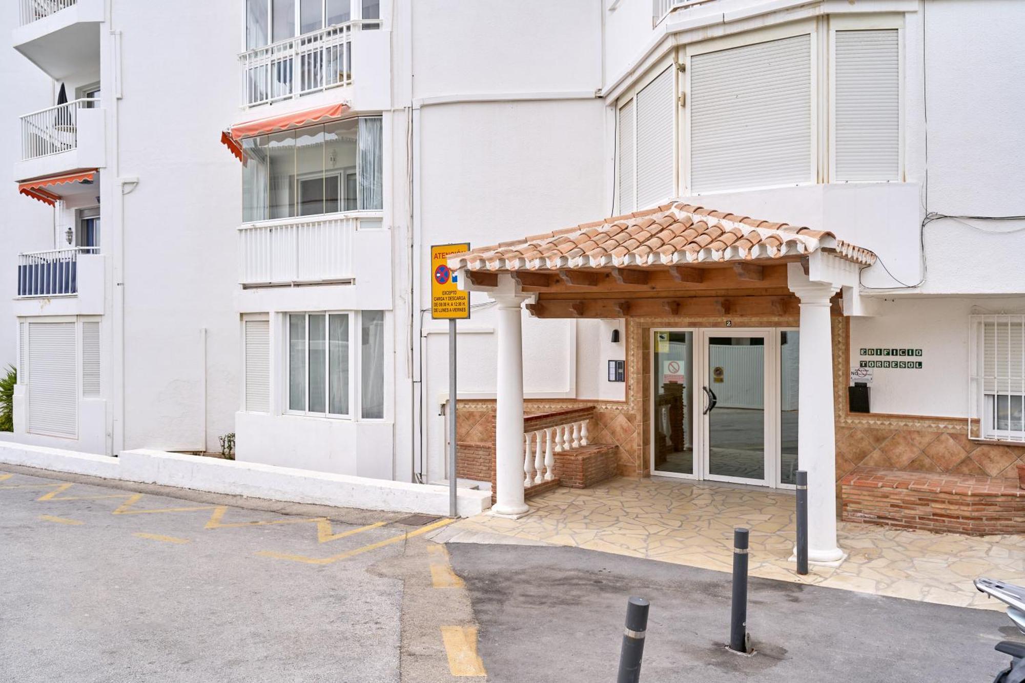 Comfortable Studio Apt Nerja Exterior photo